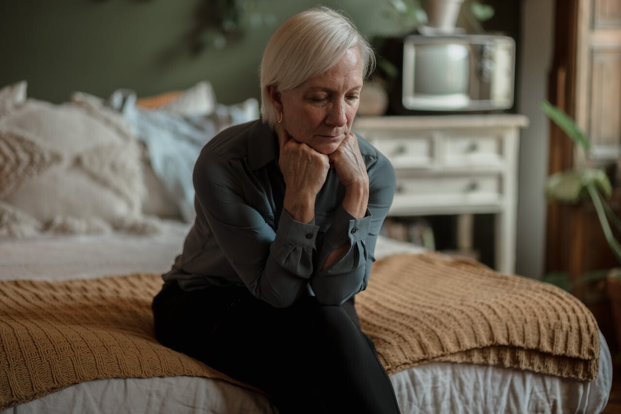 Healthy women managing their stress
