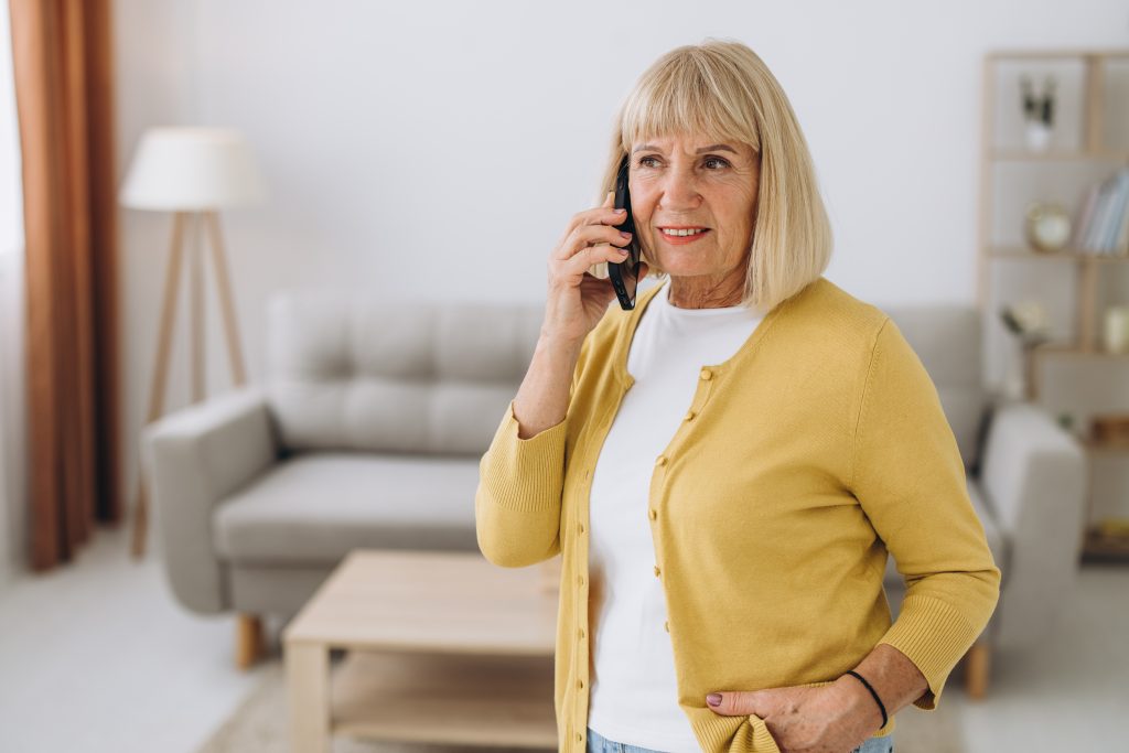 woman calling doctor